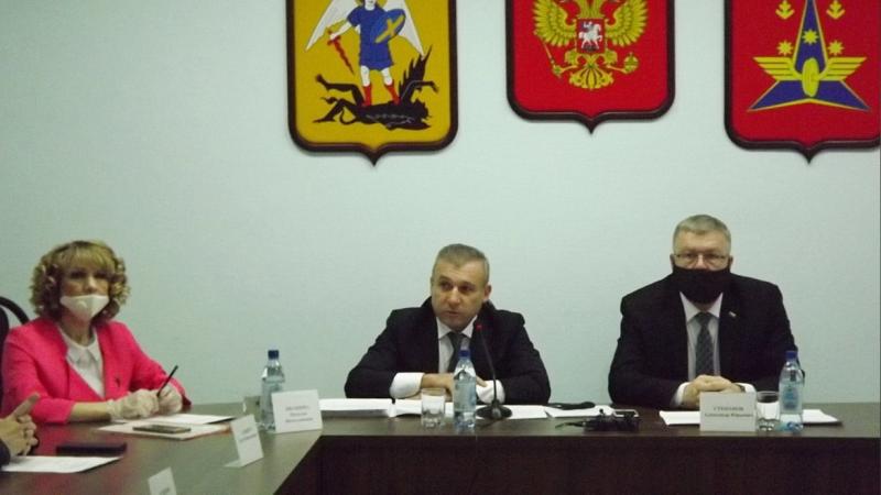 Ваге Петросян задал курс к гармонизации отношений двух ветвей власти в Котласе