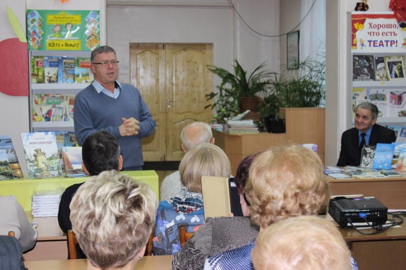 Александр Степанов поддержал презентацию новой книги Владимира Ноговицына