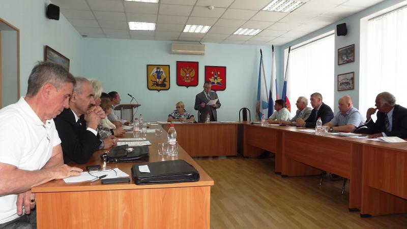 Повторно к вопросу об установлении фактов неявки отдельных депутатов