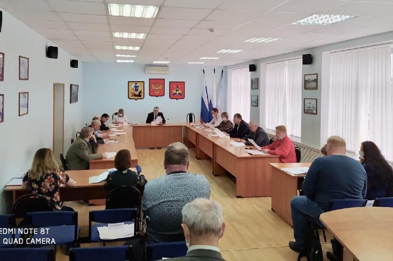 На рассмотрении - порядок организации, проведения и опубликования результатов общественных обсуждений и публичных слушаний по вопросам градостроительной деятельности