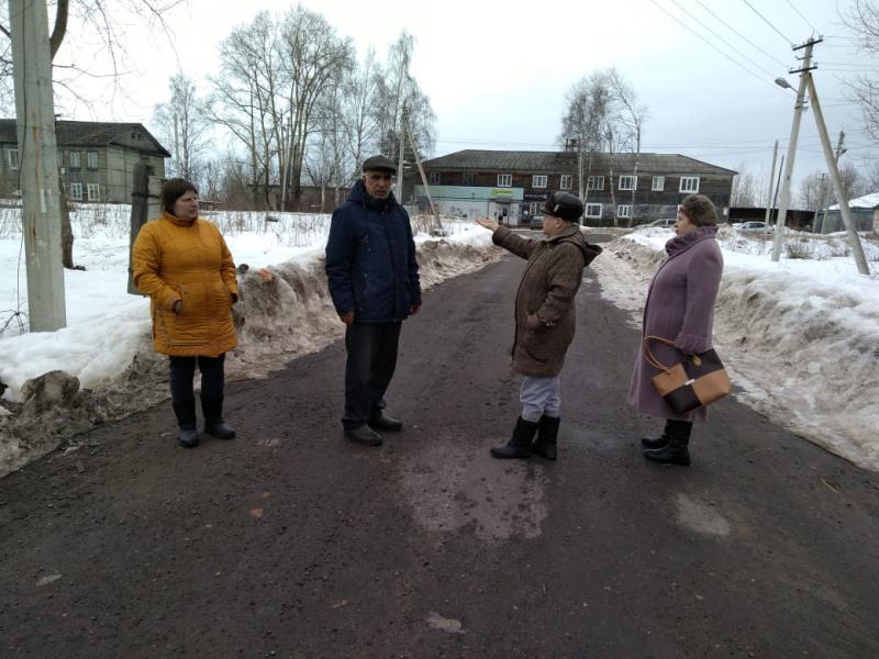 Депутат Тельман Мамедов побывал на своем округе - в микрорайоне 46 лесозавода